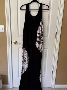 INC International Concepts Black and White Tie-Dye Maxi Dress